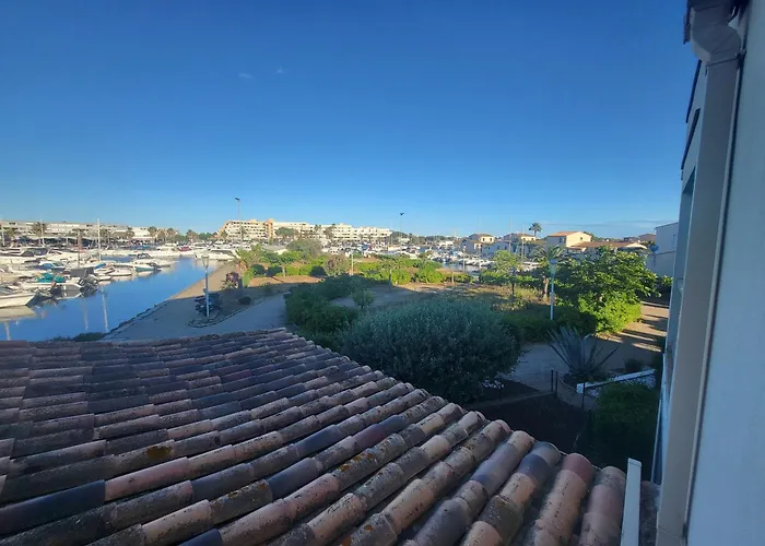 Appartement Dionysos Au Village Naturiste *