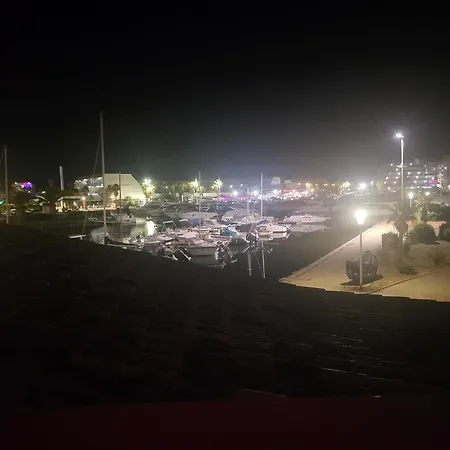 Dionysos Au Village Naturiste Apartament