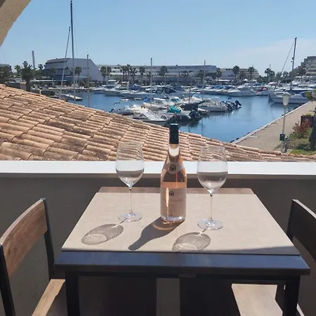 Dionysos Au Village Naturiste Appartement