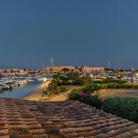 Dionysos Au Village Naturiste Apartament